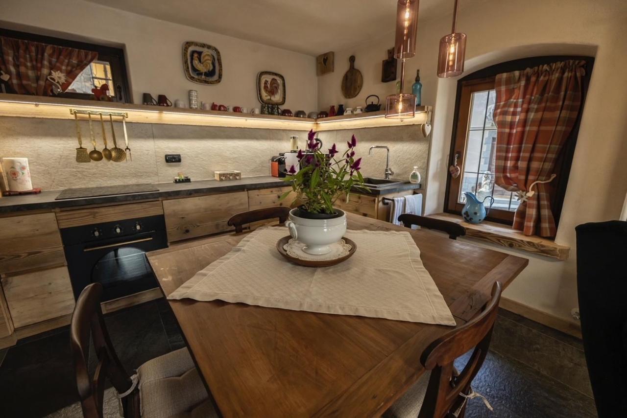 La Casa Del Cuore Appartement Fenis Buitenkant foto